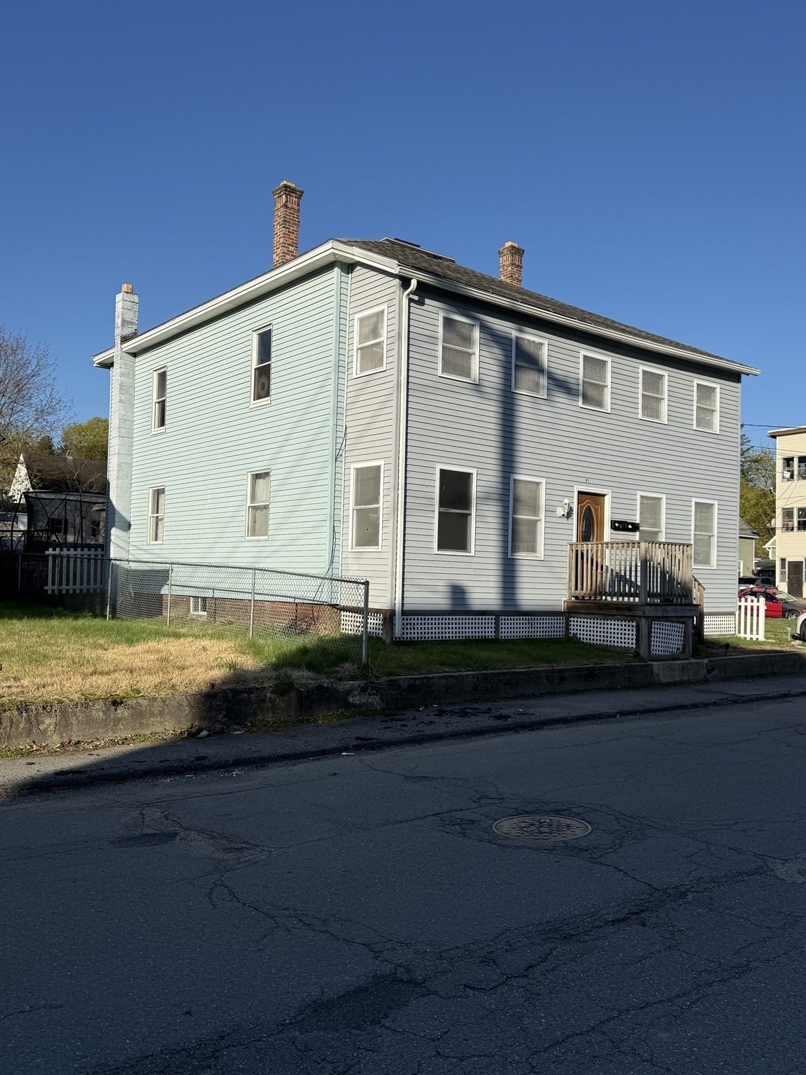 91 Falulah St, Fitchburg, MA 01420
