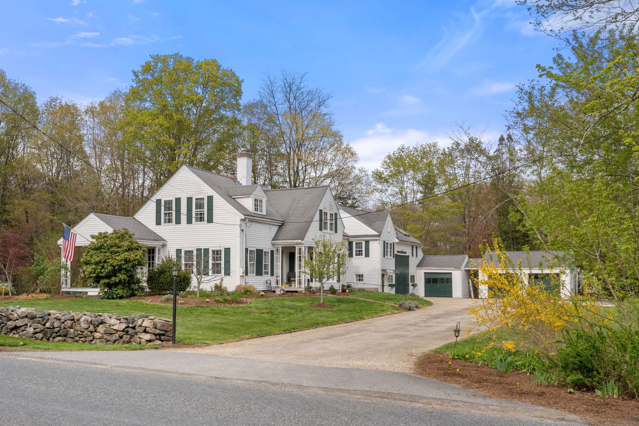 187 Mill St, Framingham, MA 01701