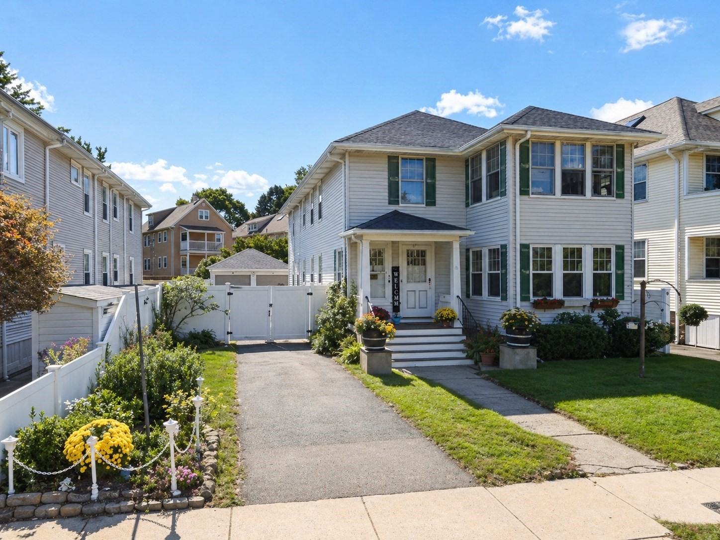 48 California St, Watertown, MA 02472