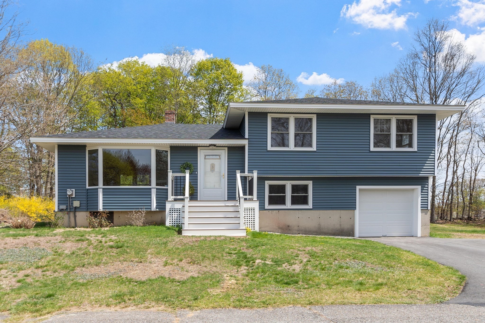 3 Smith Drive, Lunenburg, MA 01462