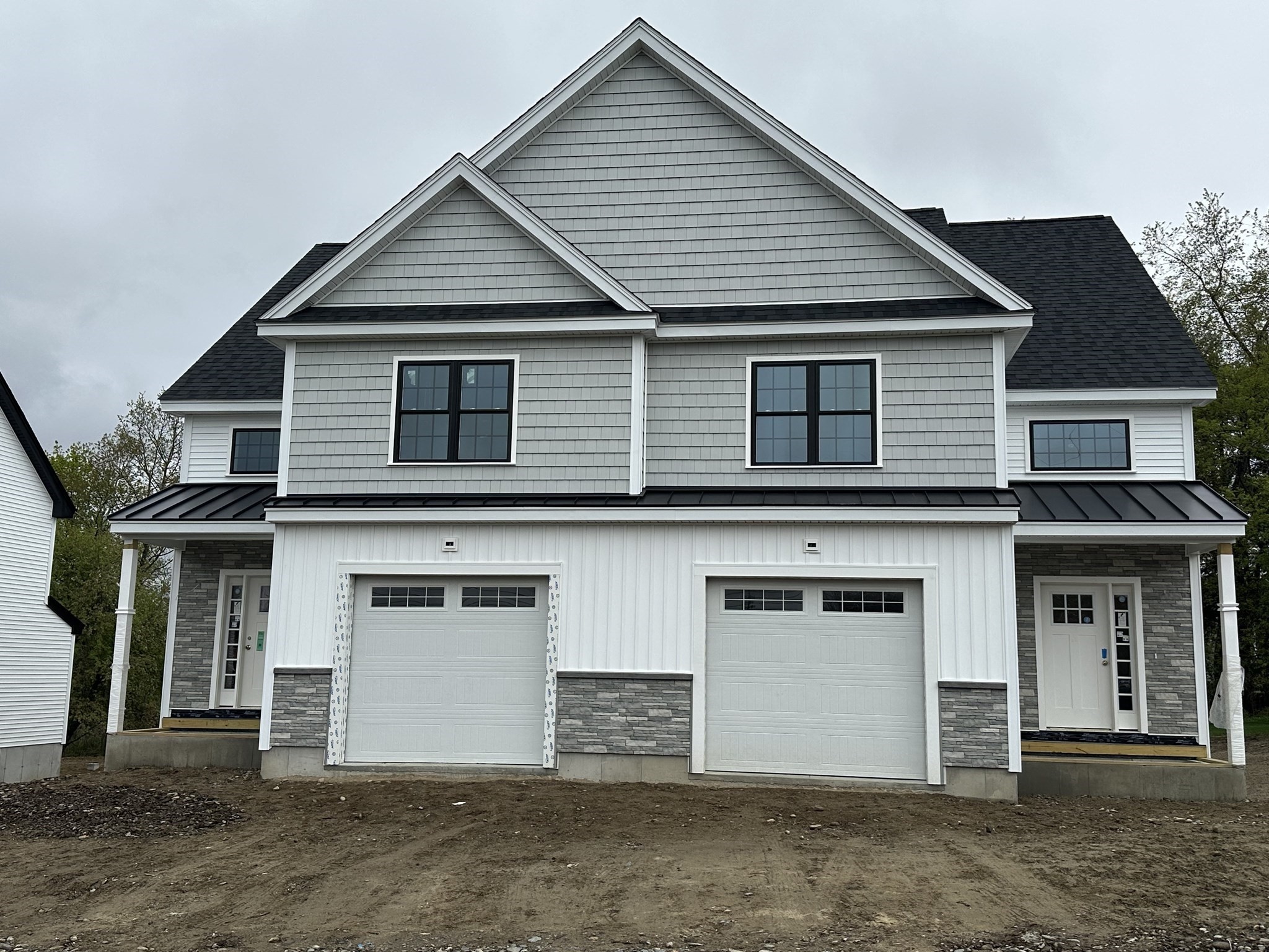 9 Leo'S Way, Sterling, MA 01564