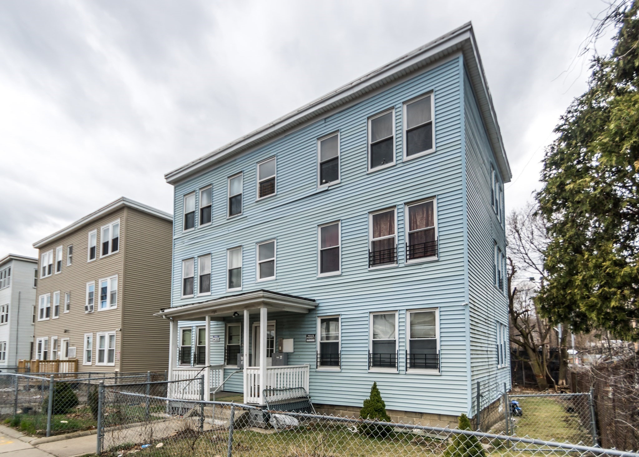 797 Hyde Park Ave, Boston - Roslindale, MA 02136