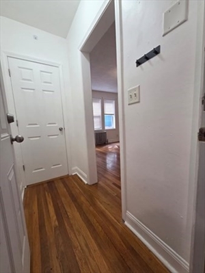 10 Yeamans st, Apt 7