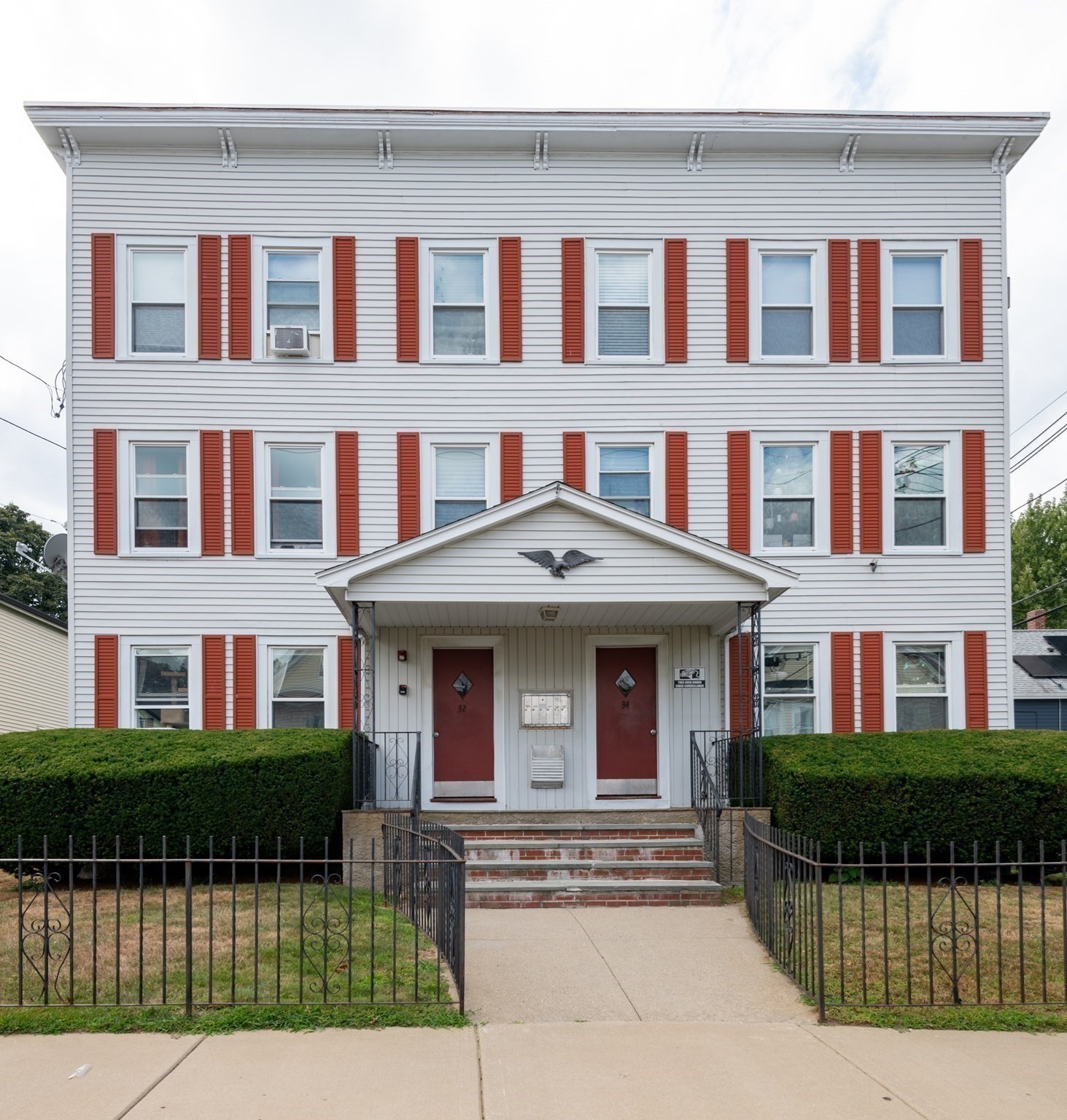 32 Almont St Unit 32-1, Medford, MA 02155