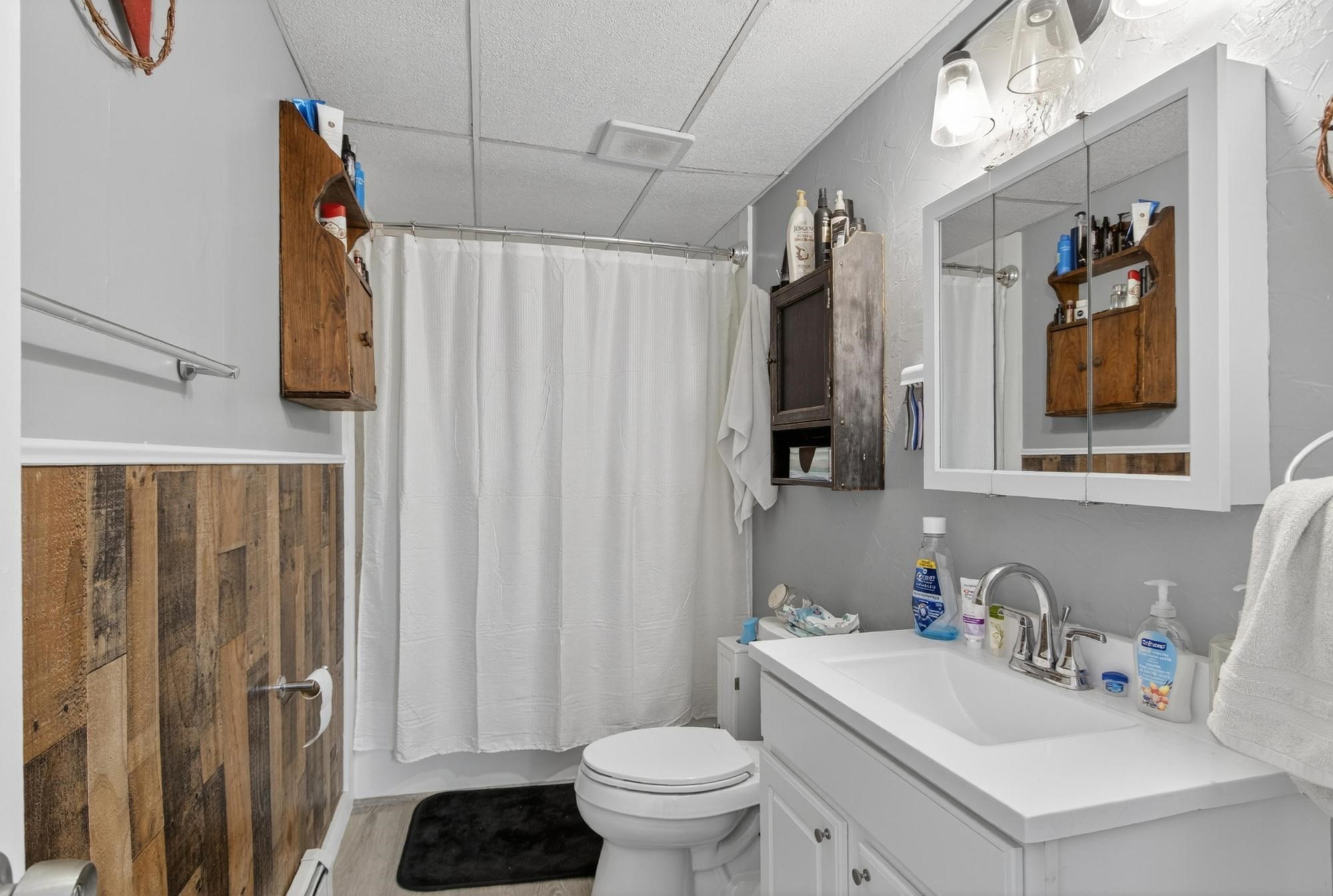 86 Cottage St, Leominster, MA 01453 - Image 9