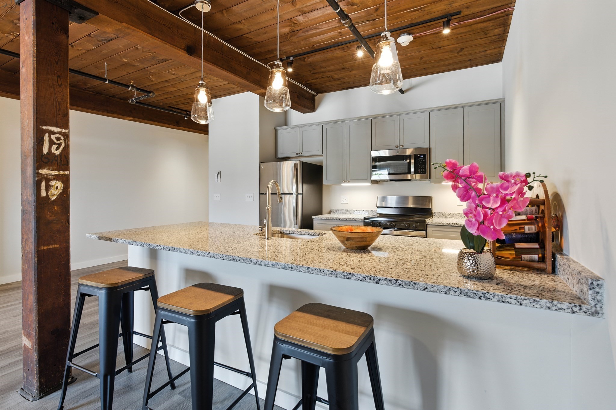 55 Sterling St Unit 208, Clinton, MA 01510 - Image 11