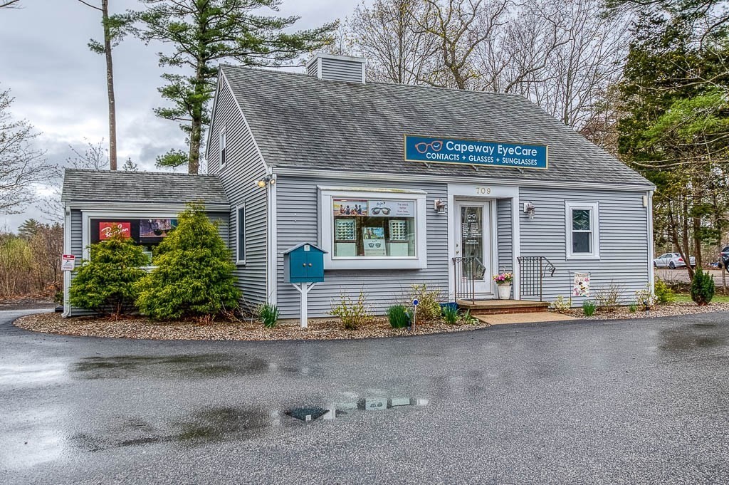 709 Plain St, Marshfield, MA 02050