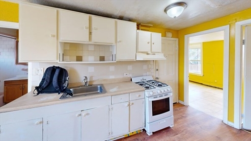 25 Division St., Apt 2