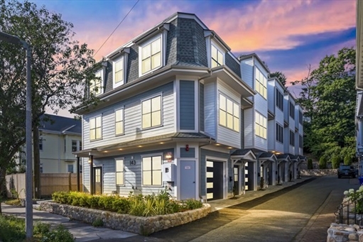 143 Tremont St, Apt 143-2