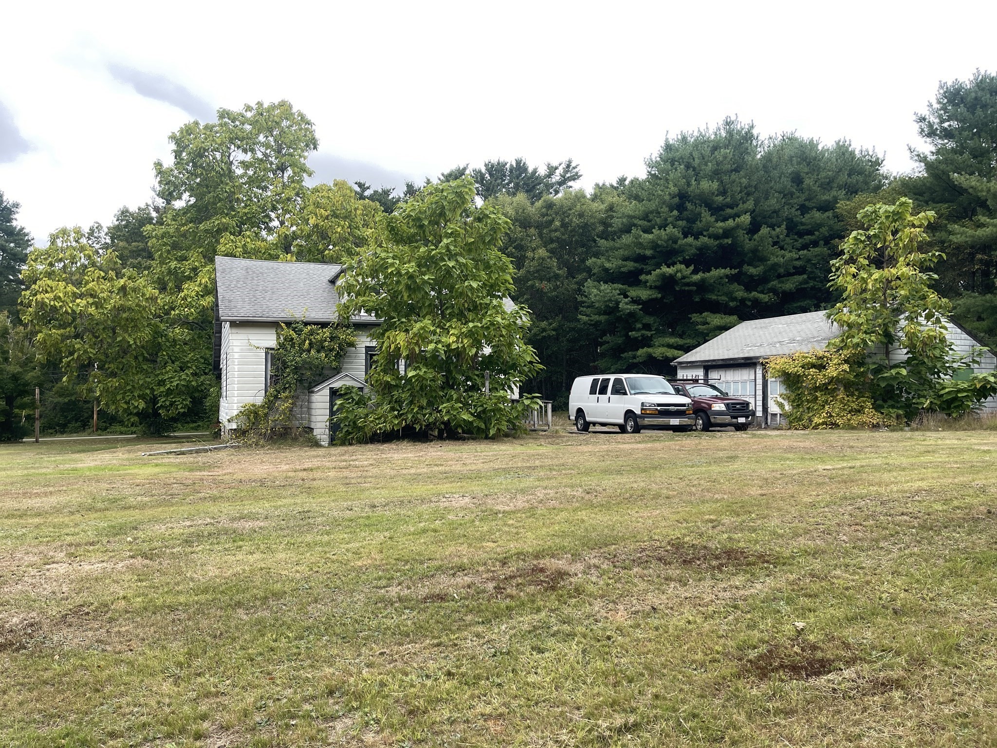 23 Taunton Street, Lakeville, MA 02347