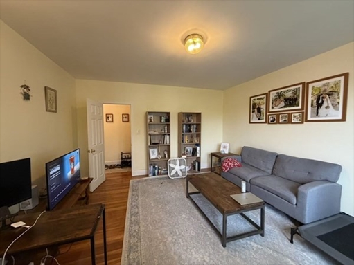 97 chester st, Apt c2