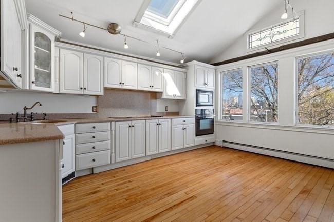 512 East Broadway, South Boston, Boston, MA 02127 - Image 16