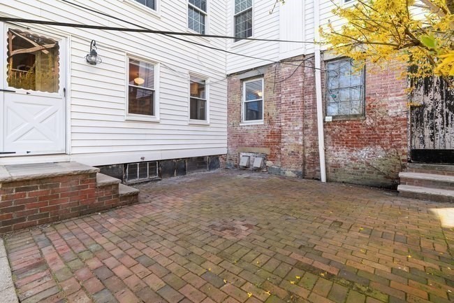 512 East Broadway, South Boston, Boston, MA 02127 - Image 32