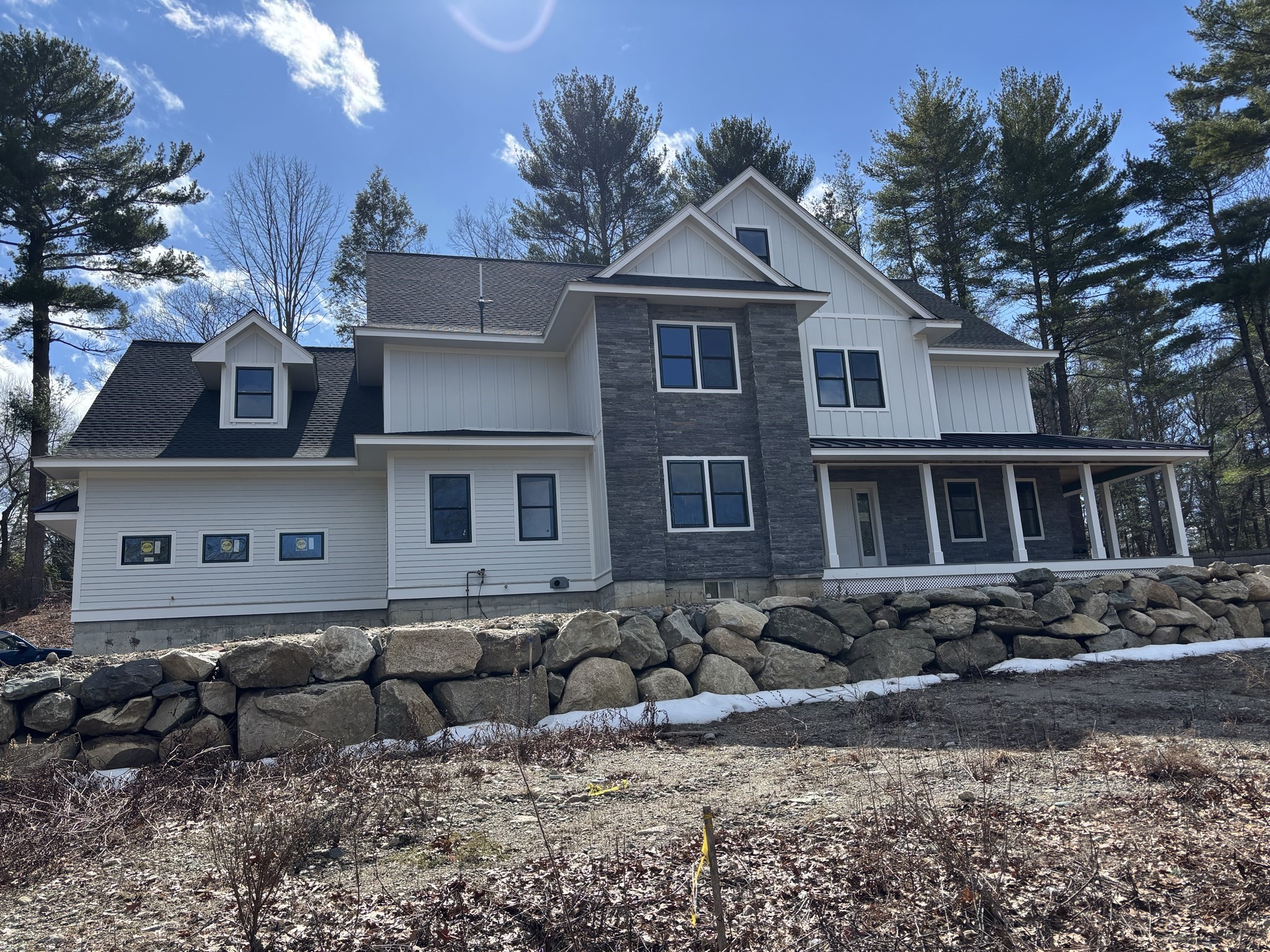 33 Pine Street, Dover, MA 02030