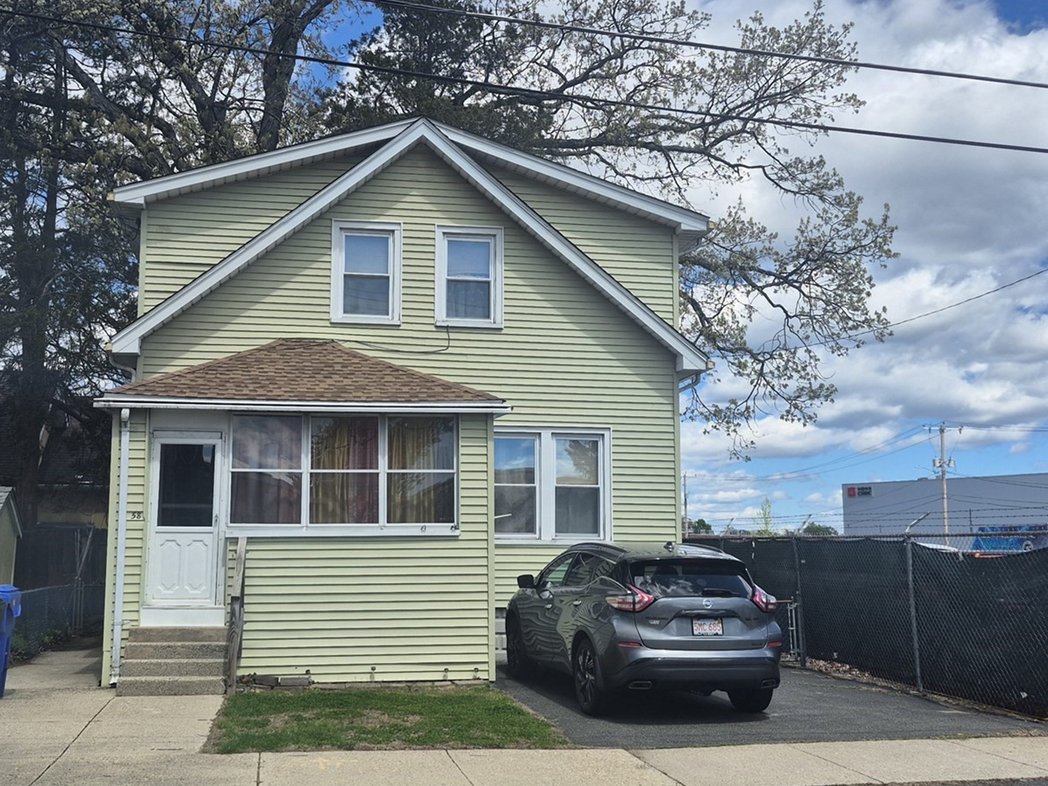 58 Eureka, Springfield, MA 01104