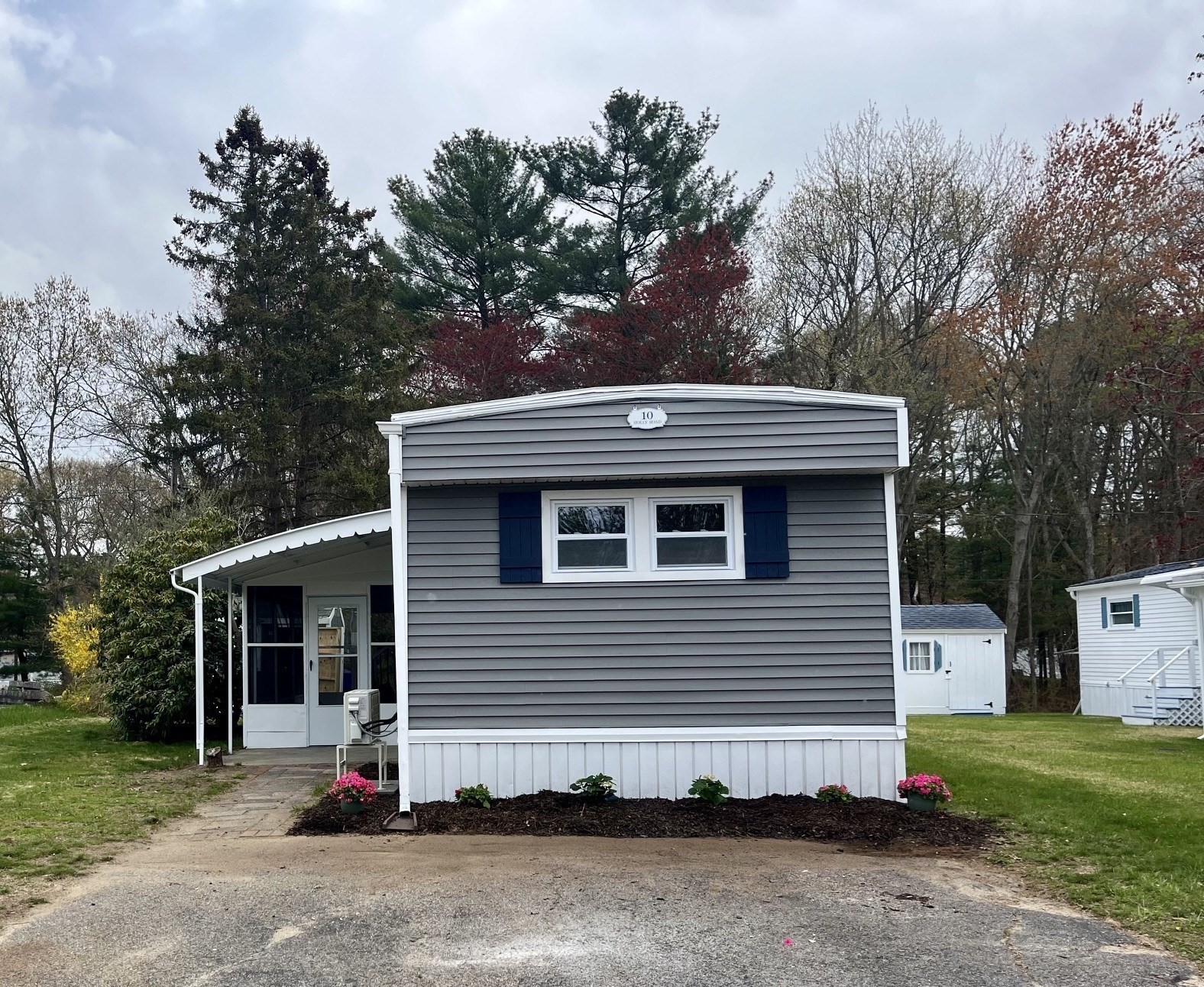 10 Holly Road, Taunton, MA 02780