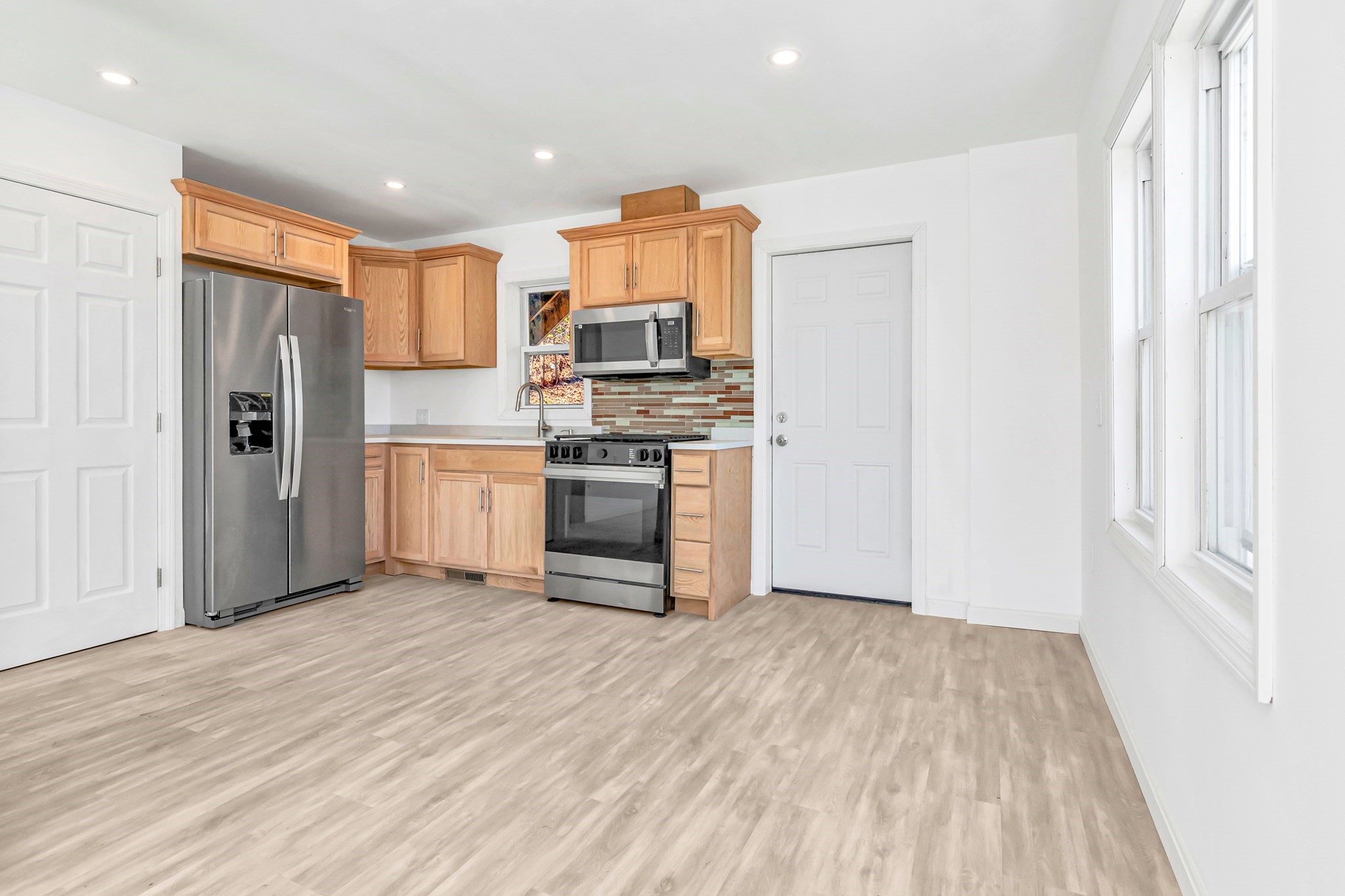 70 Marston Street, Lawrence, MA 01841 - Image 13
