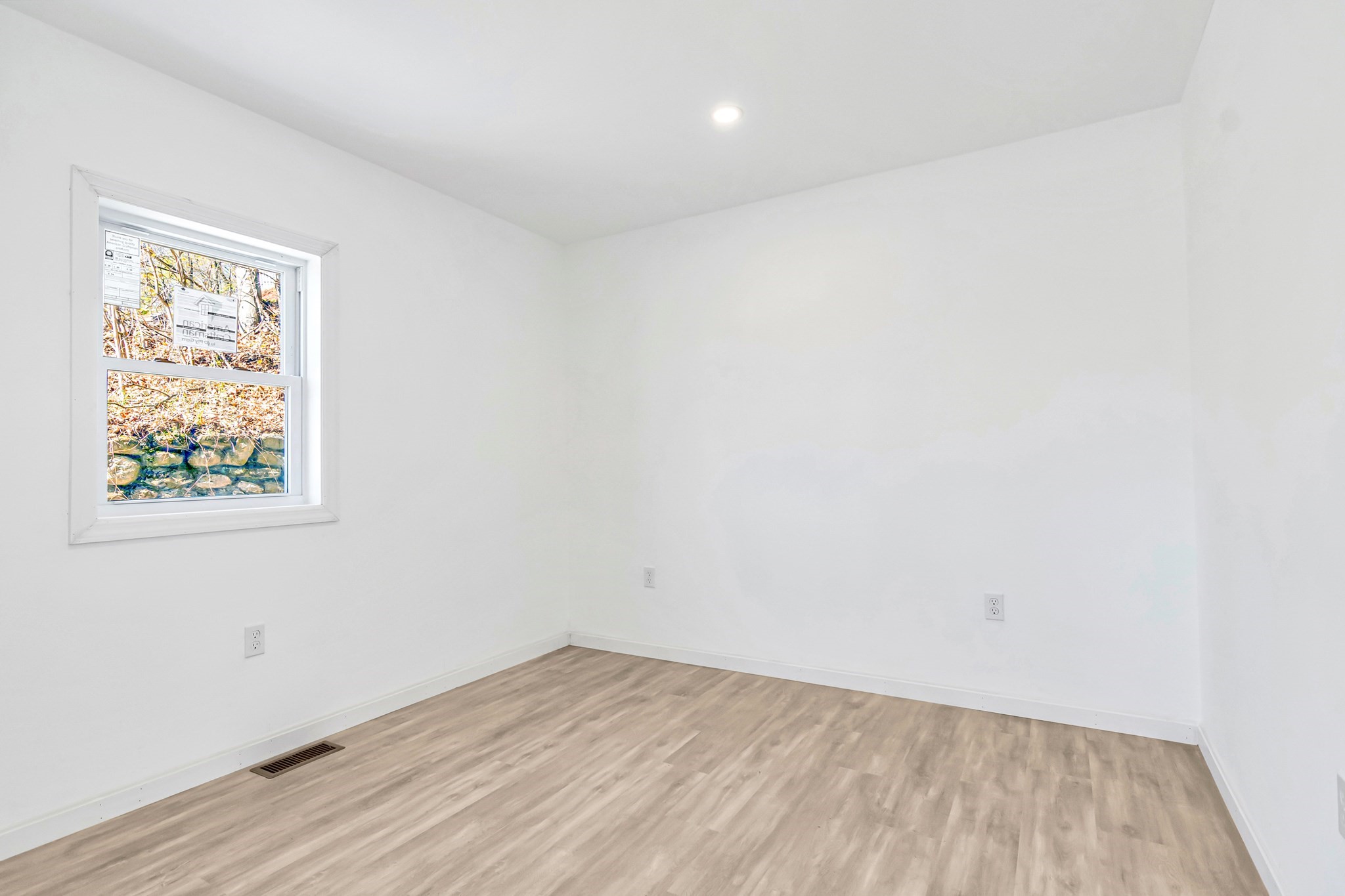 70 Marston Street, Lawrence, MA 01841 - Image 22
