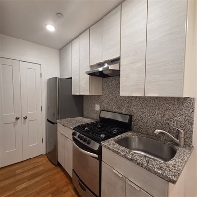 21 Fifth Street, Apt 22