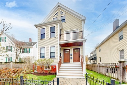 17 Hammond Street, Apt 2