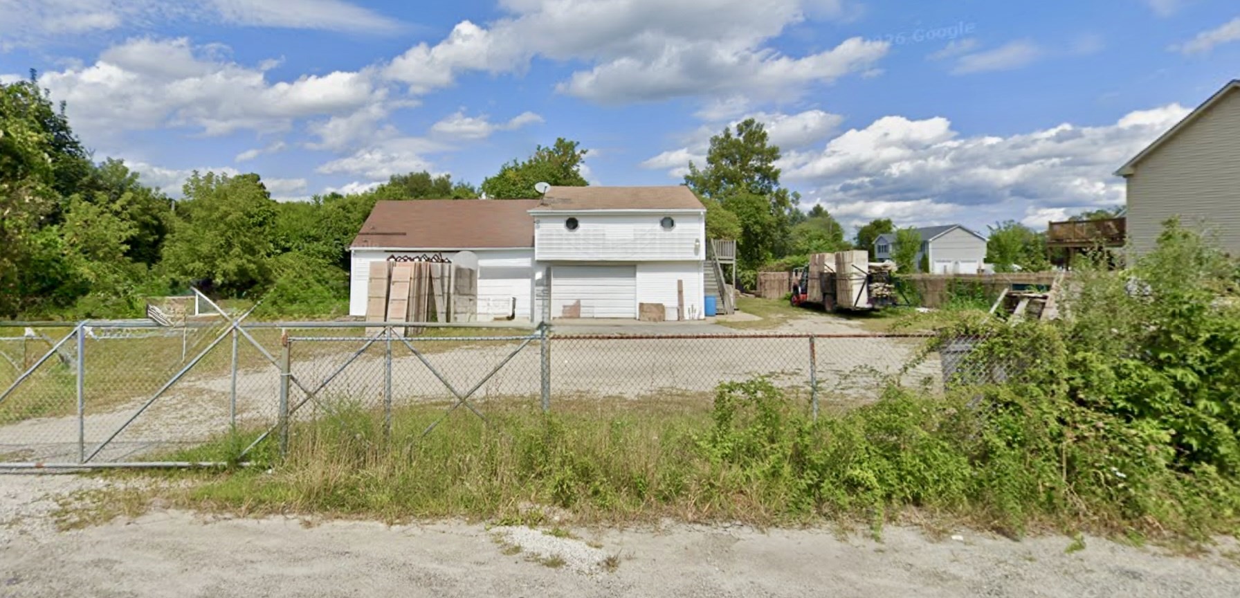 86 Lynwood St, Fall River, MA 02721