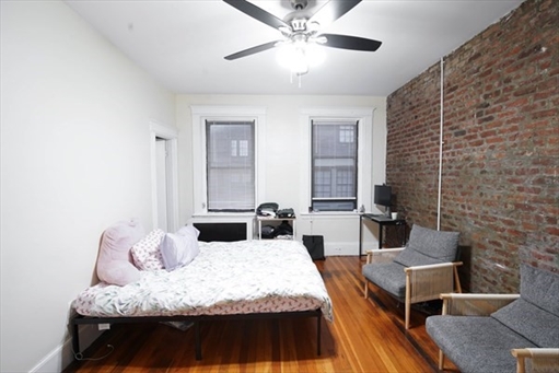 39 Hemenway St, Apt 23a