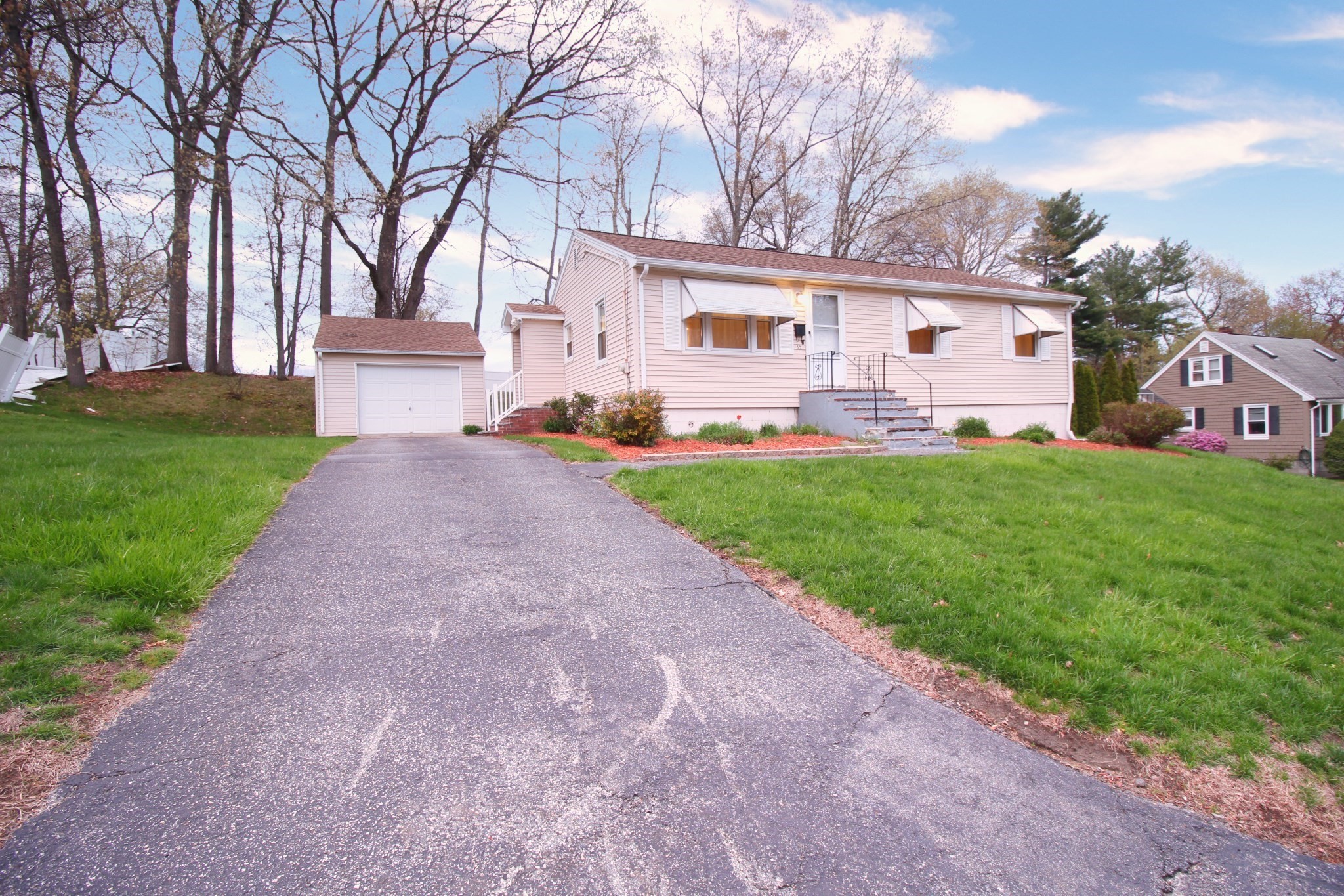 35 Ponderosa Ave, Methuen, MA 01844