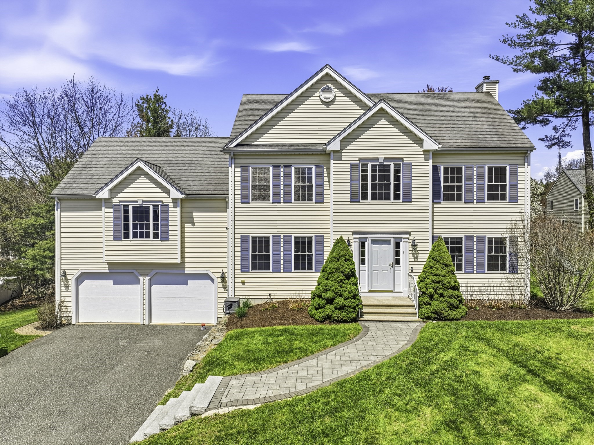 1 Quail Run, Upton, MA 01568