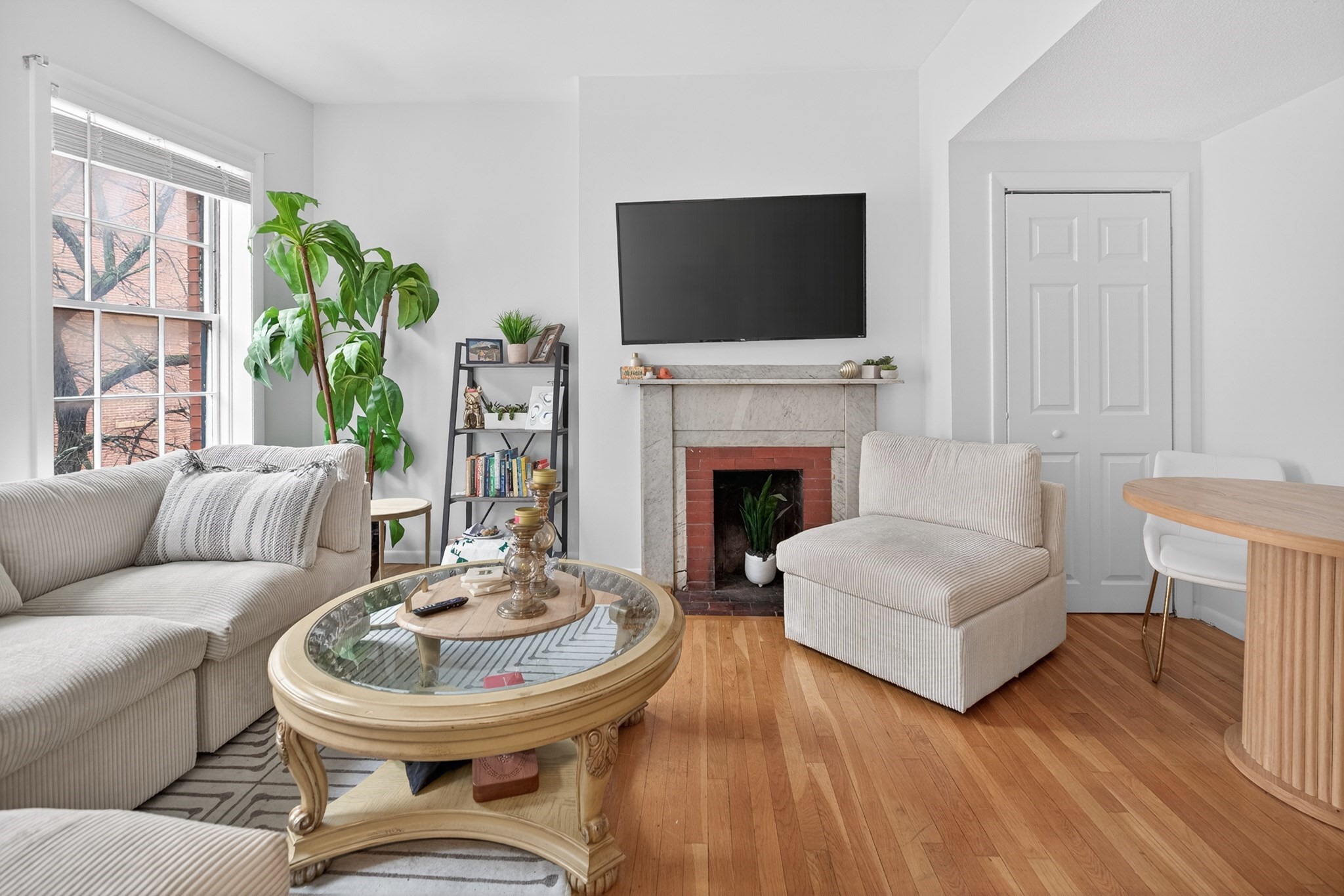 64 W Cedar St Unit 5, Beacon Hill, Boston, MA 02114 - Image 3