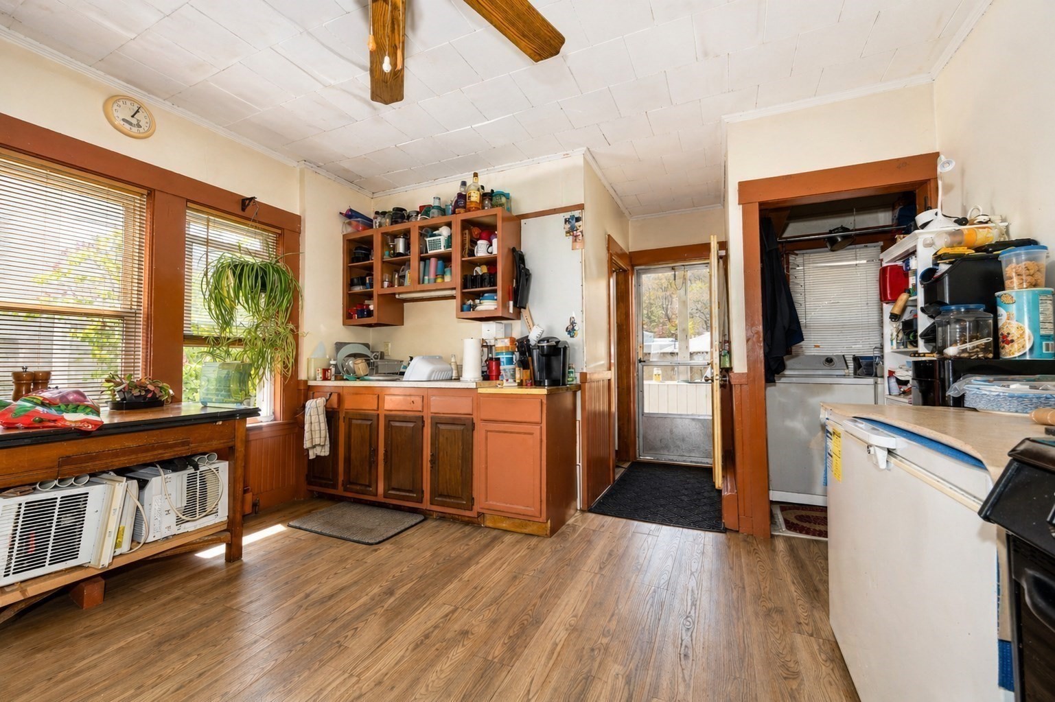 219 Rollstone St, Fitchburg, MA 01420 - Image 4