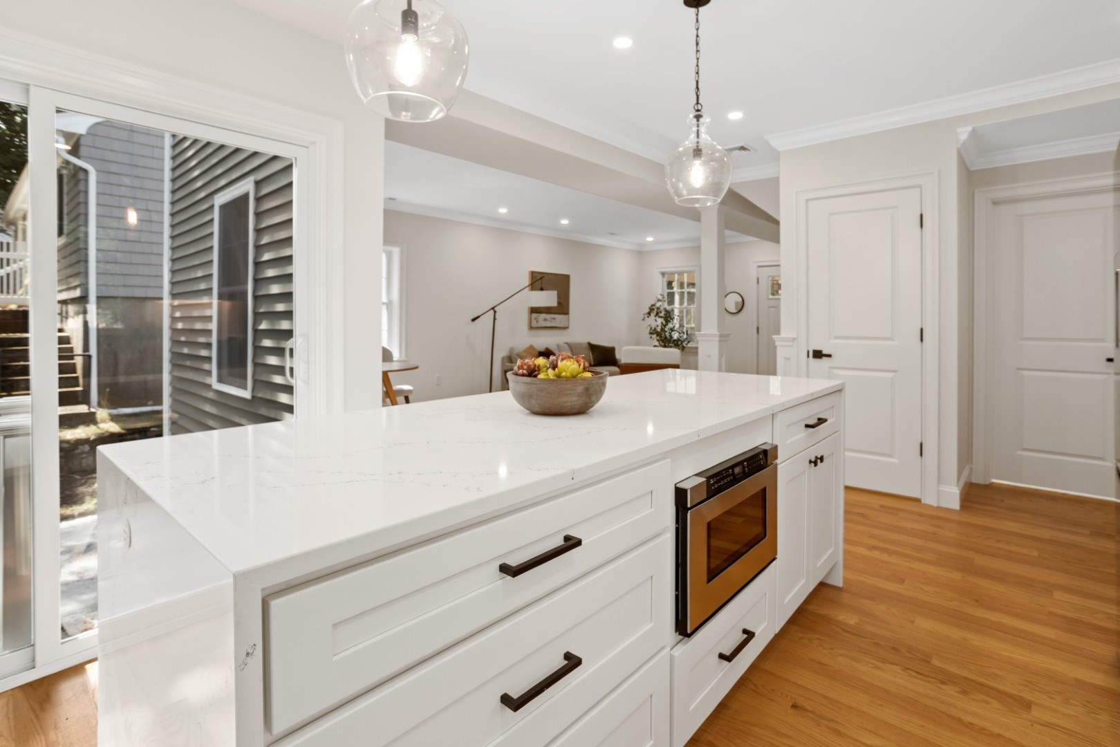 21 Vista St, Melrose, MA 02176 - Image 3