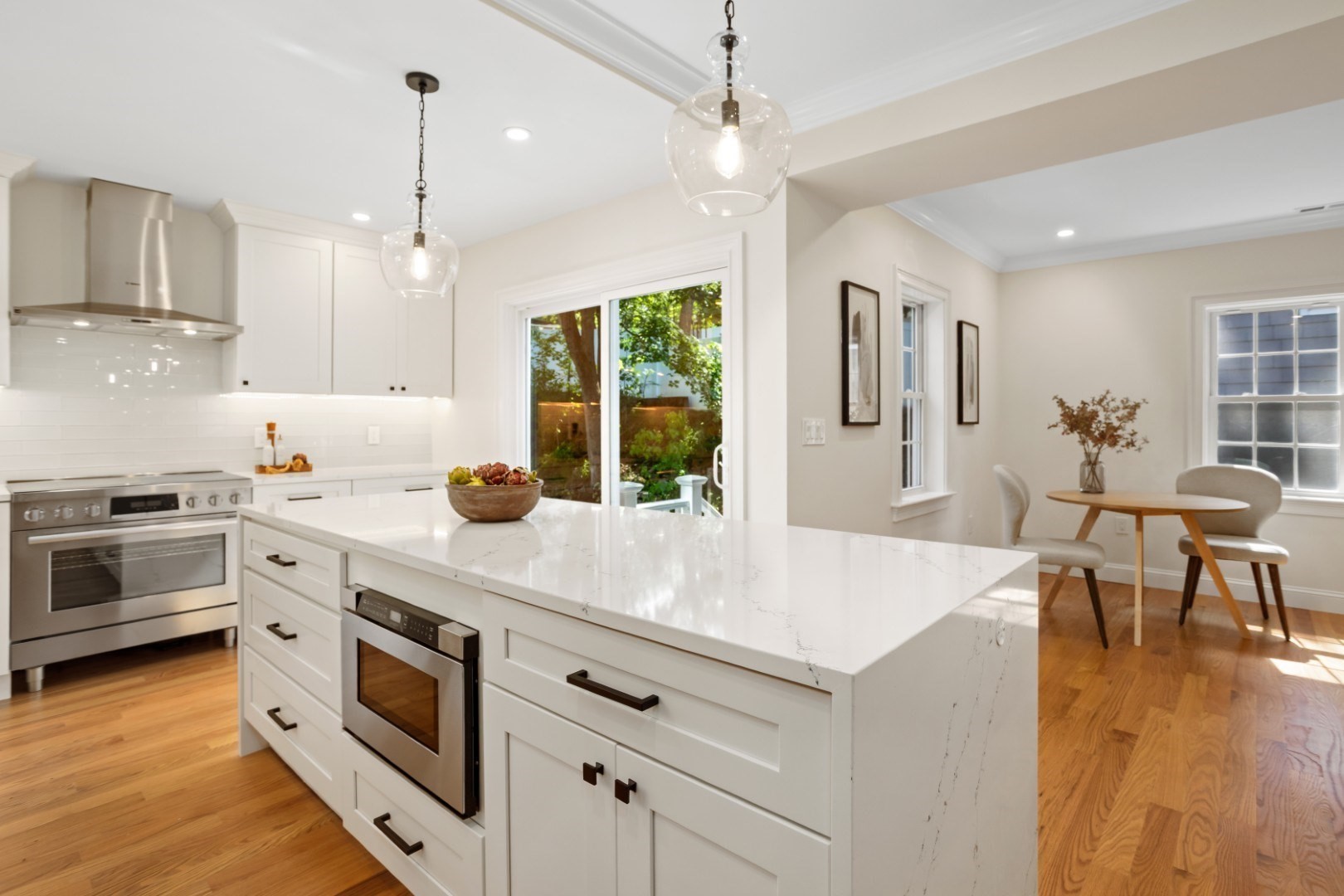 21 Vista St, Melrose, MA 02176 - Image 4