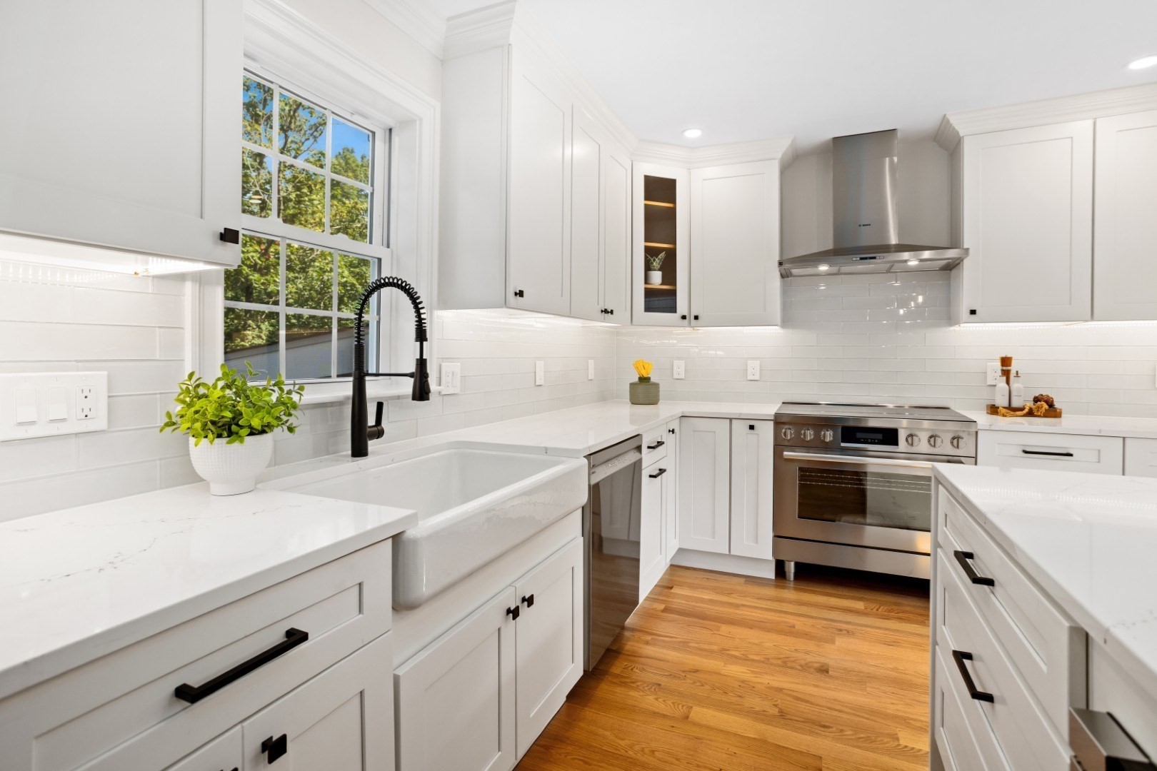 21 Vista St, Melrose, MA 02176 - Image 8