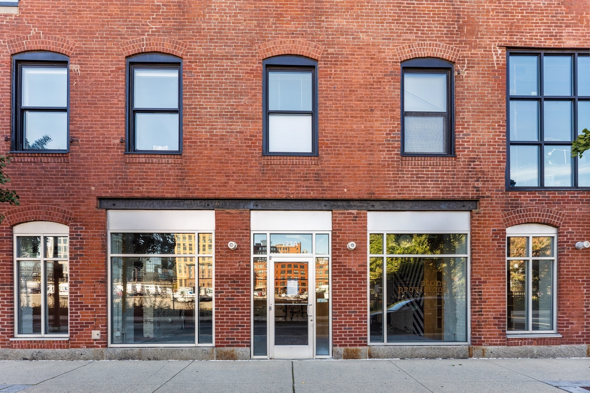 21 Wormwood Unit A, Seaport, Boston, MA 02210 - Image 2
