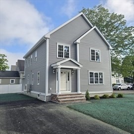 9 Carroll Ave, Brockton, MA 02301