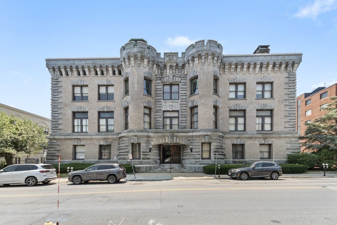 92 High St Unit T2, Medford, MA 02155