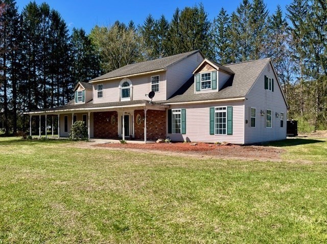 79 West Street, Granby, MA 01033