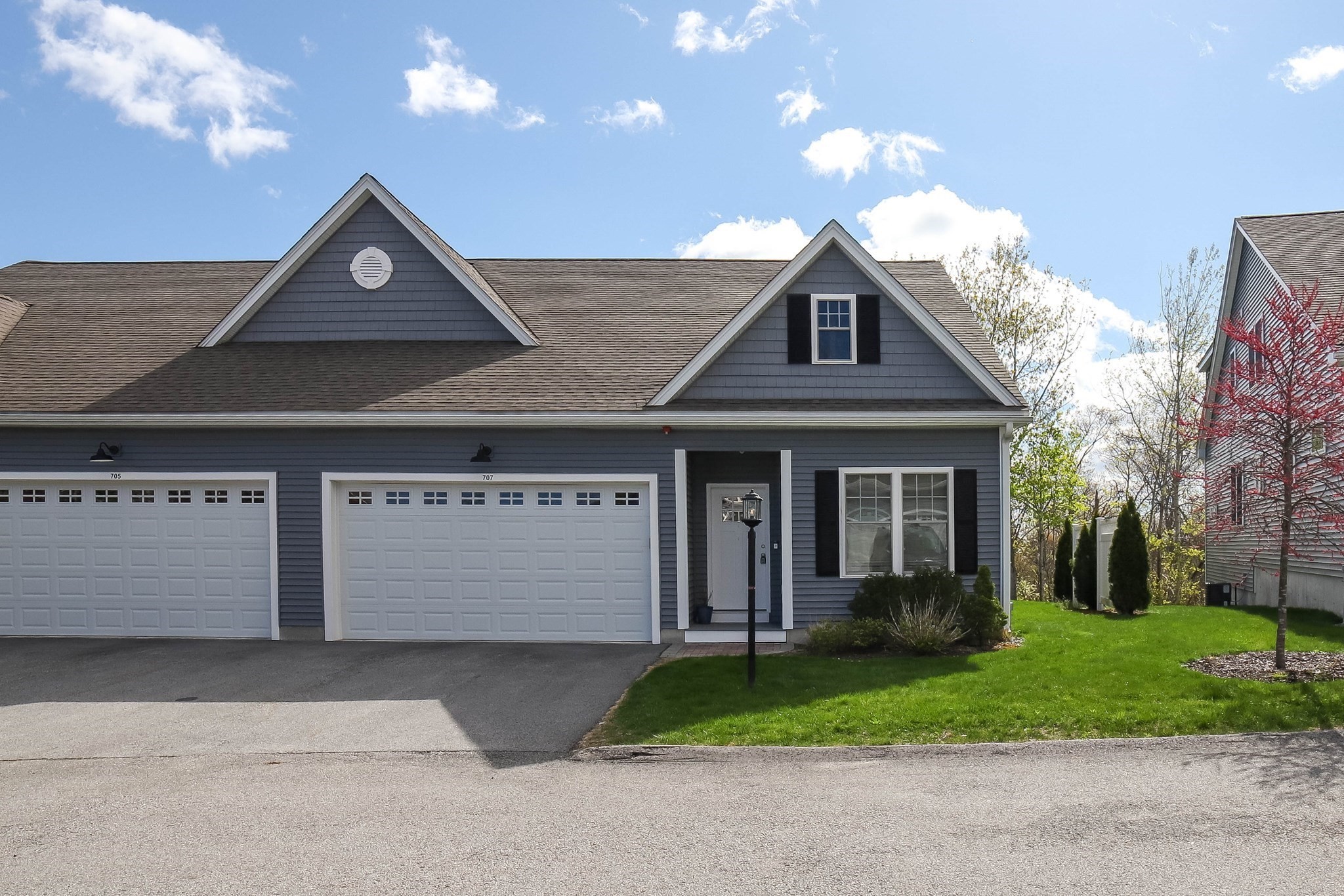 707 Southwood Ln Unit 707, Clinton, MA 01510