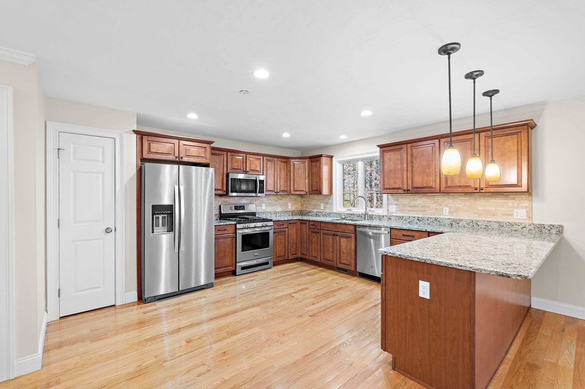 215 Rangeway Road Unit 12, Billerica, MA 01862 - Image 4
