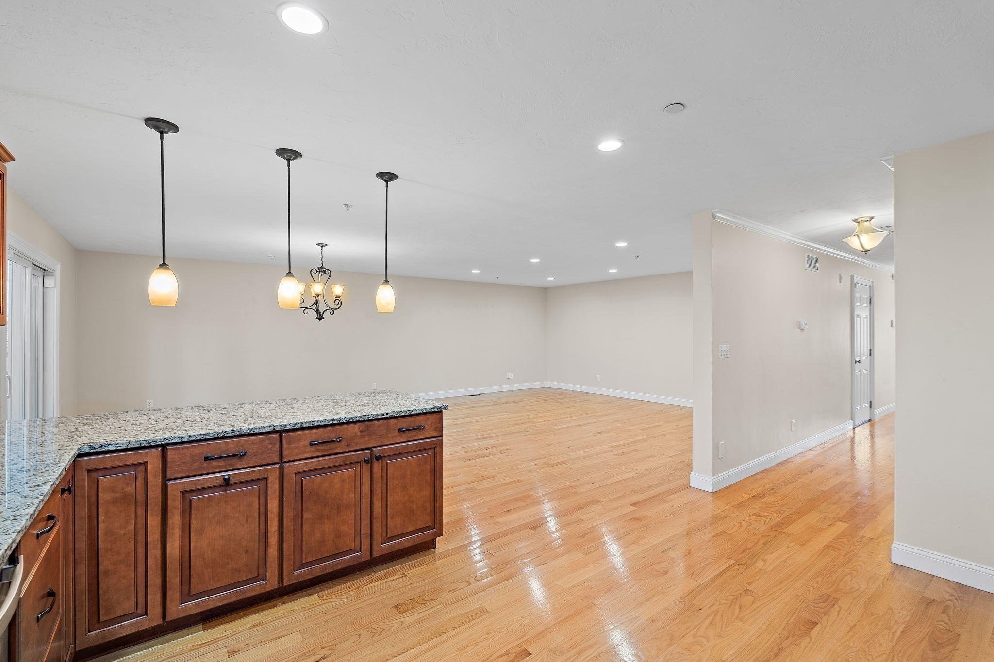 215 Rangeway Road Unit 12, Billerica, MA 01862 - Image 6