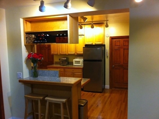 5 Colliston Road, Apt B