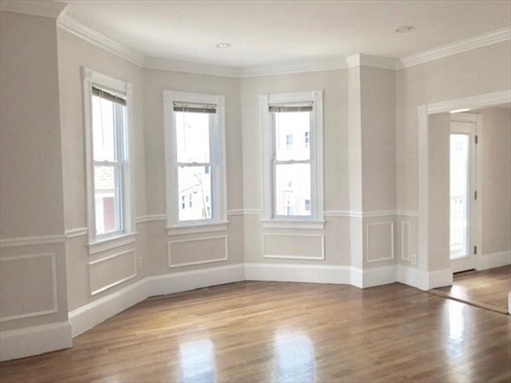 8 White Ave, Apt 2