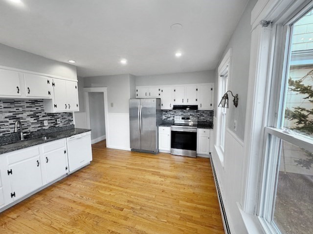 80 Delmont Ave, Worcester, MA 01604
