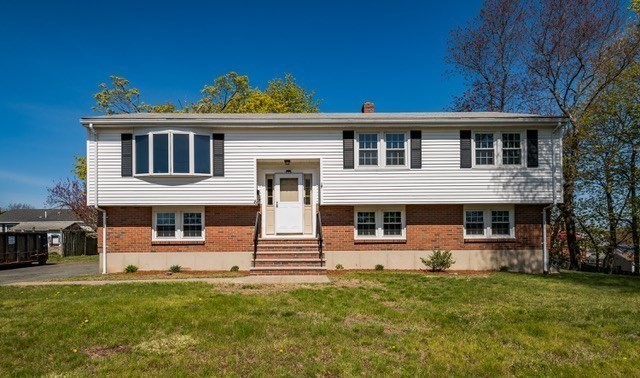 6 Barnes Ave, Salem, MA 01970