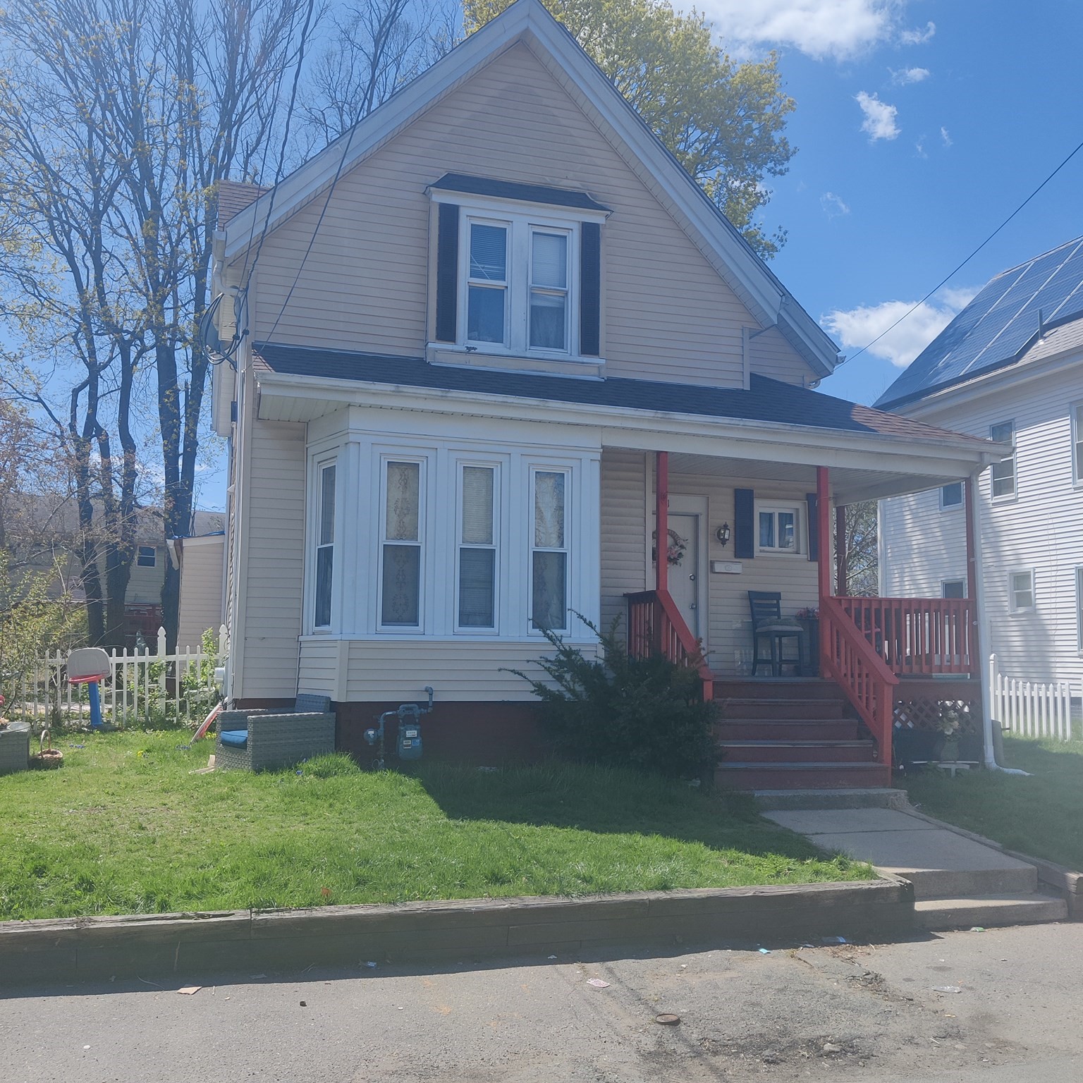 21 Kingman St, Brockton, MA 02302