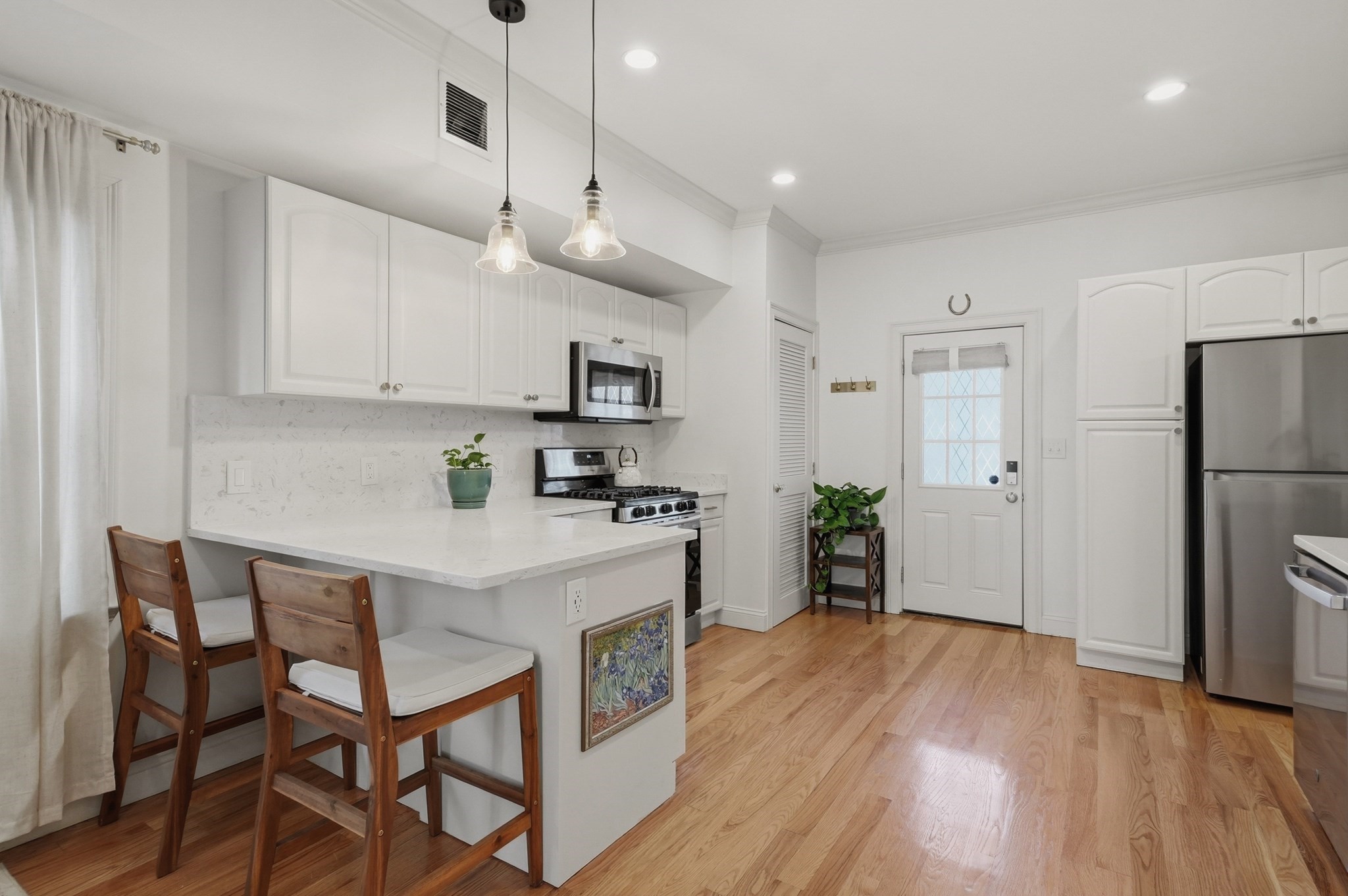 11 Columbia Rd Unit 3, Wakefield, MA 01880