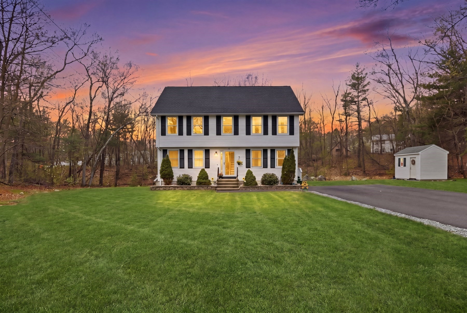 18 Trifiro Rd, Billerica, MA 01821