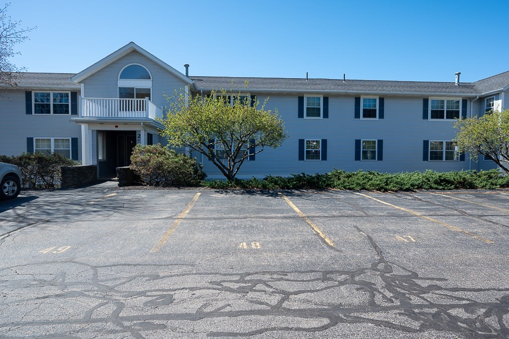 2 Crestview Drive Unit 48, Spencer, MA 01562