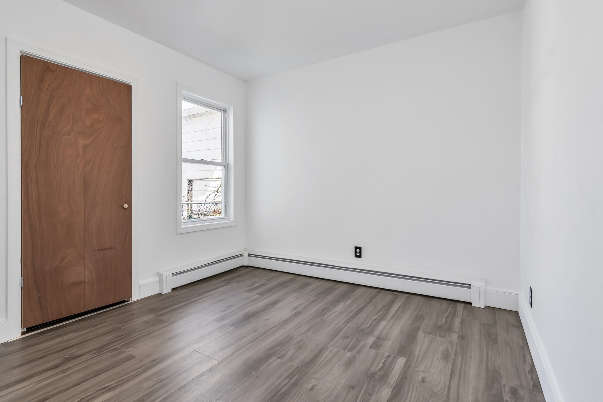 69 Lilley Ave, Lowell, MA 01850 - Image 12