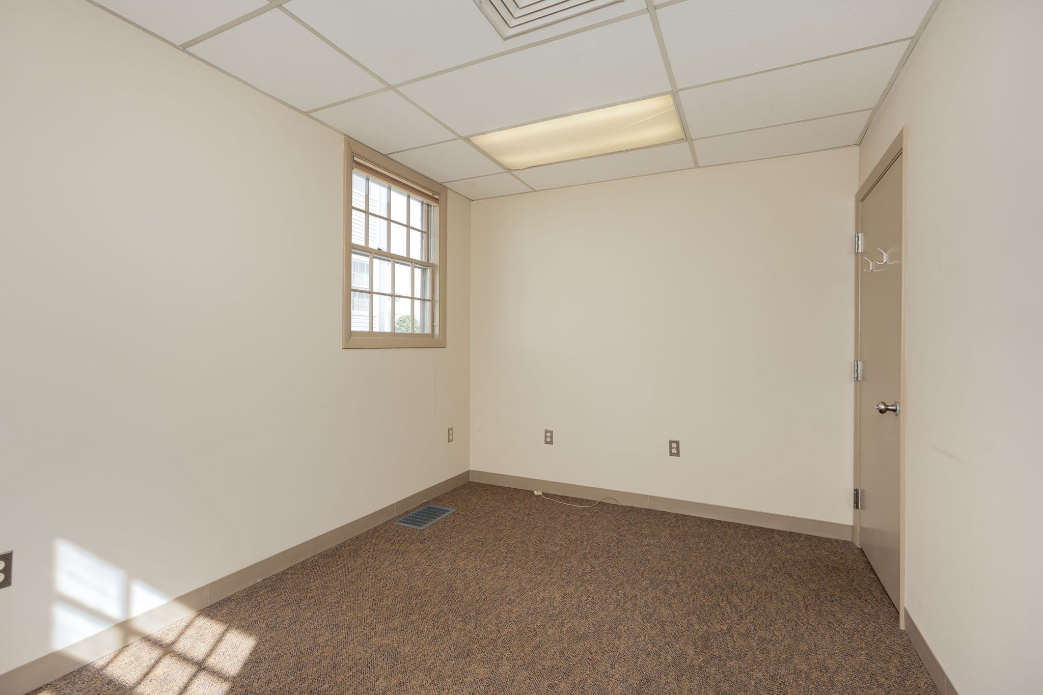 857 Washington Street, Braintree, MA 02184 - Image 16